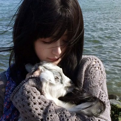 编织的女孩